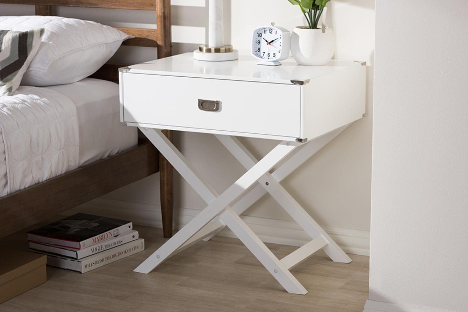Baxton Studio Curtice Modern and Contemporary White 1-Drawer Wooden Bedside Table White//Contemporary/MDF/Hardwood/Pine Wood